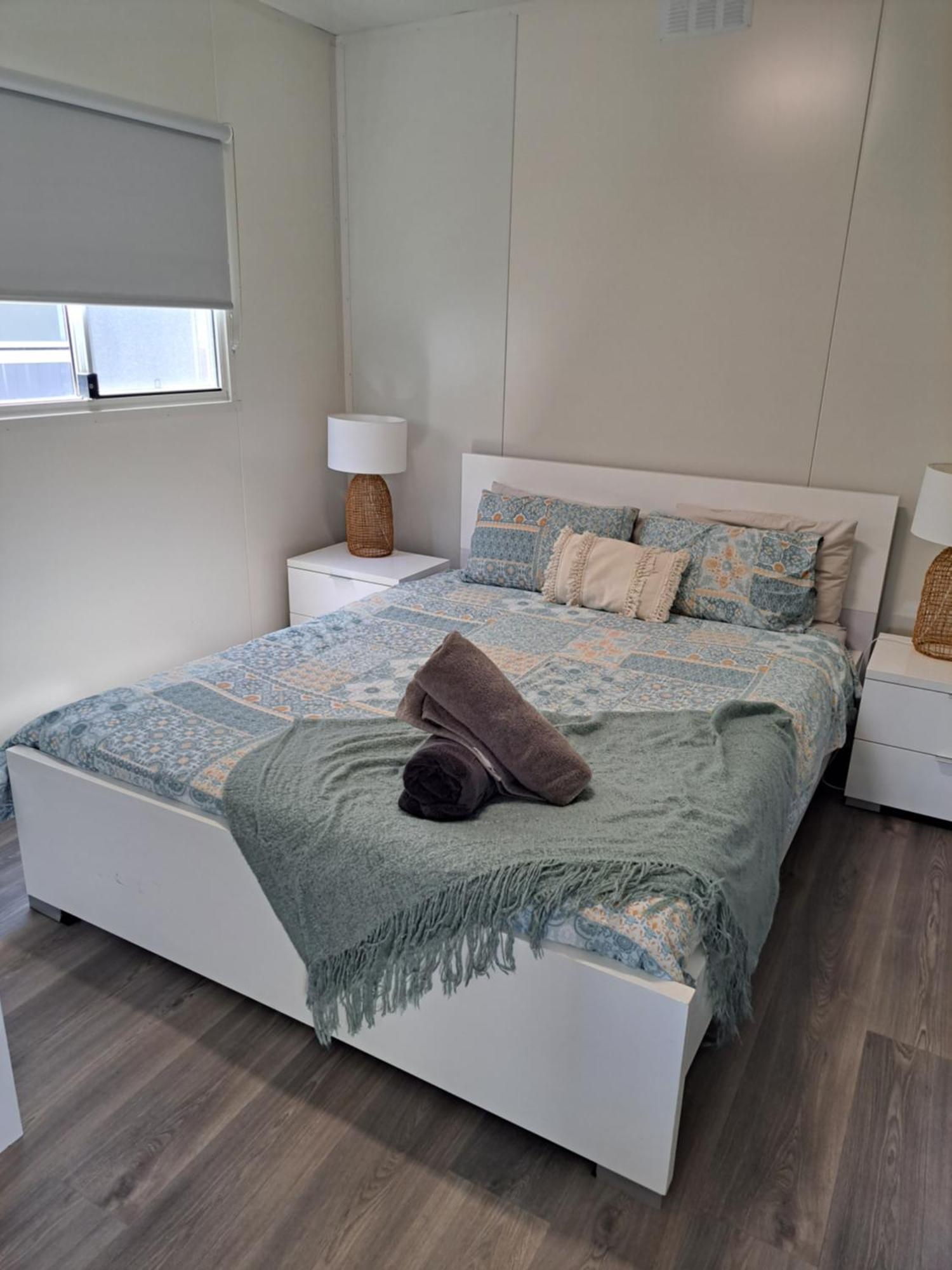 Echo Beach Tourist Park Lakes Entrance Room photo