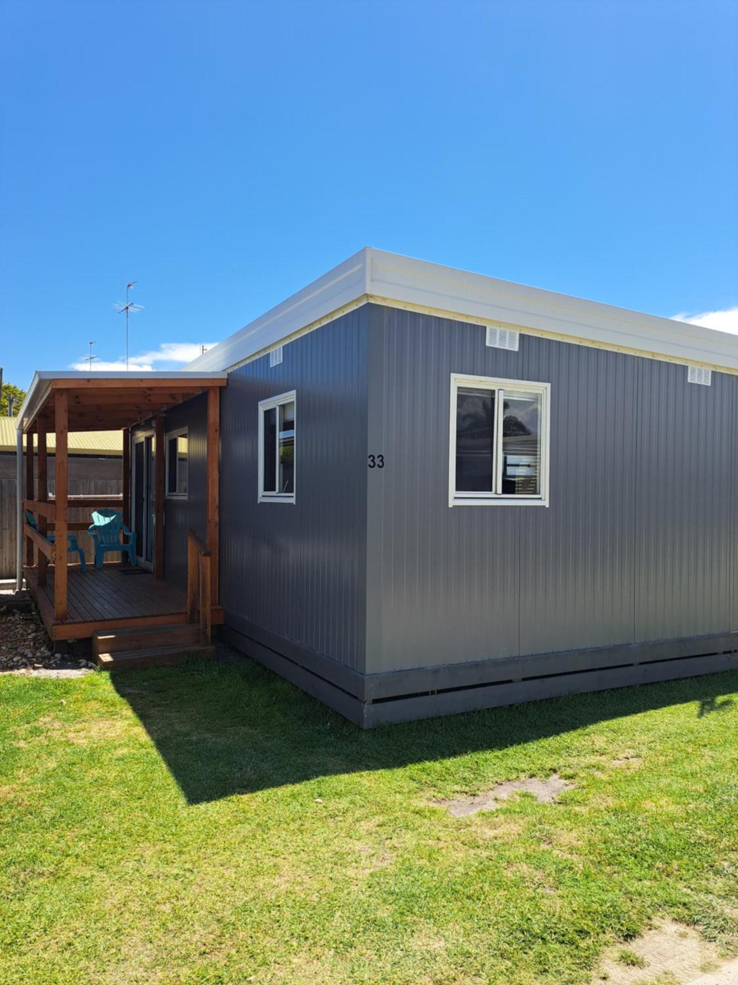 Echo Beach Tourist Park Lakes Entrance Room photo